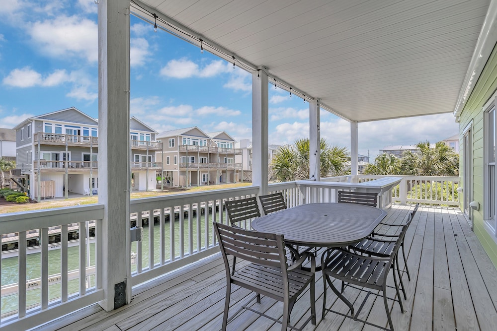 Driftwood in Santa Cruz, United States