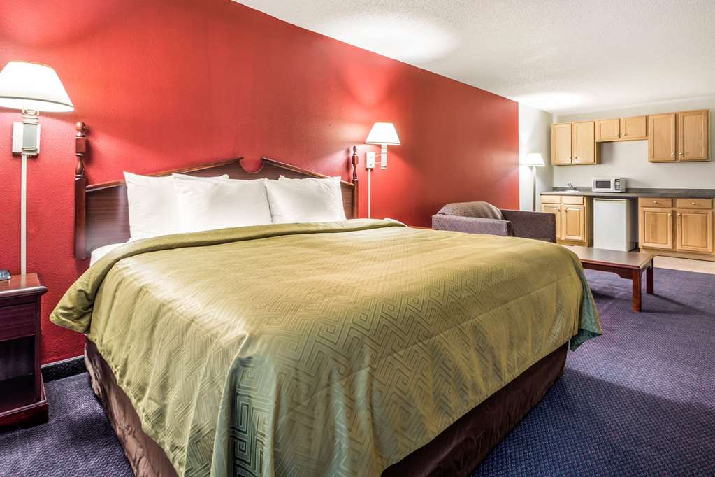 Quality Inn Redgranite - photo 11