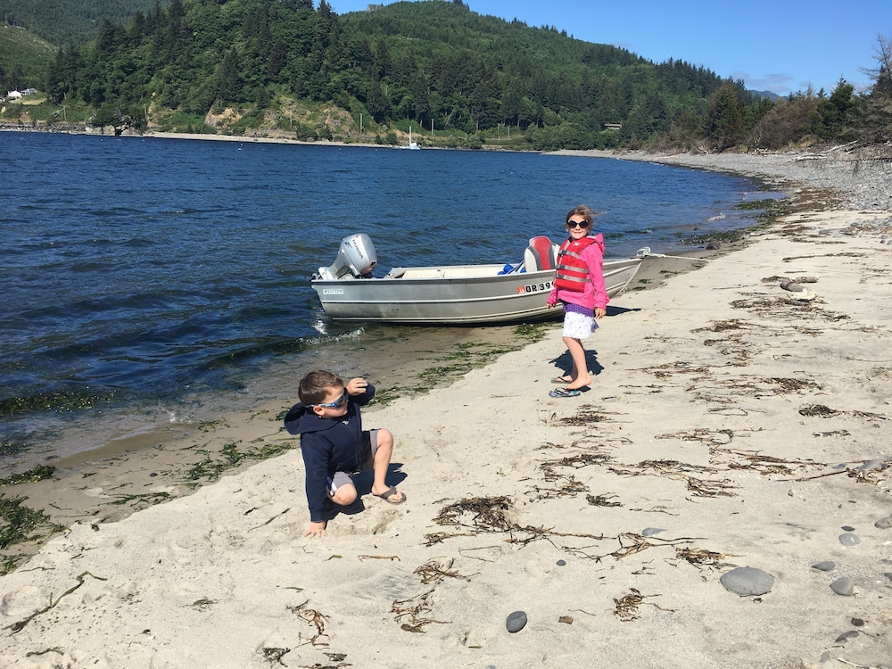 Tillamook Bay City RV Park - photo 43