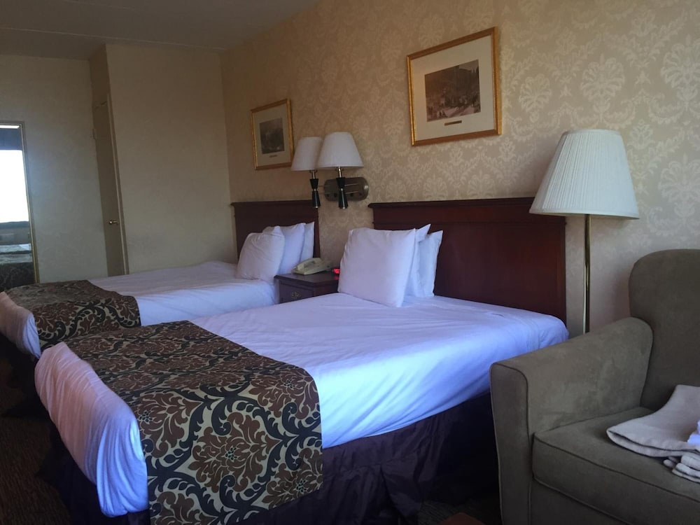 Airway Inn at LaGuardia - photo 10