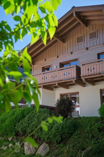 Haus Nicola — 4-Star Luxury Hotel in Bad Gastein, Austria