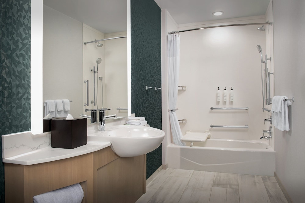 SpringHill Suites by Marriott Sandpoint - photo 29