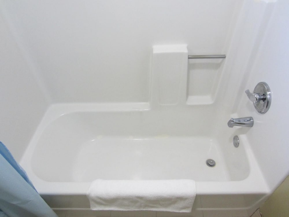 El Rancho Inn Hawthorne - photo 17