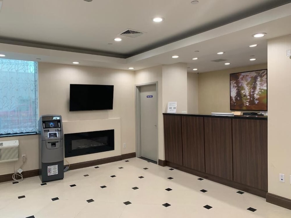 Voyage Hotel - photo 3