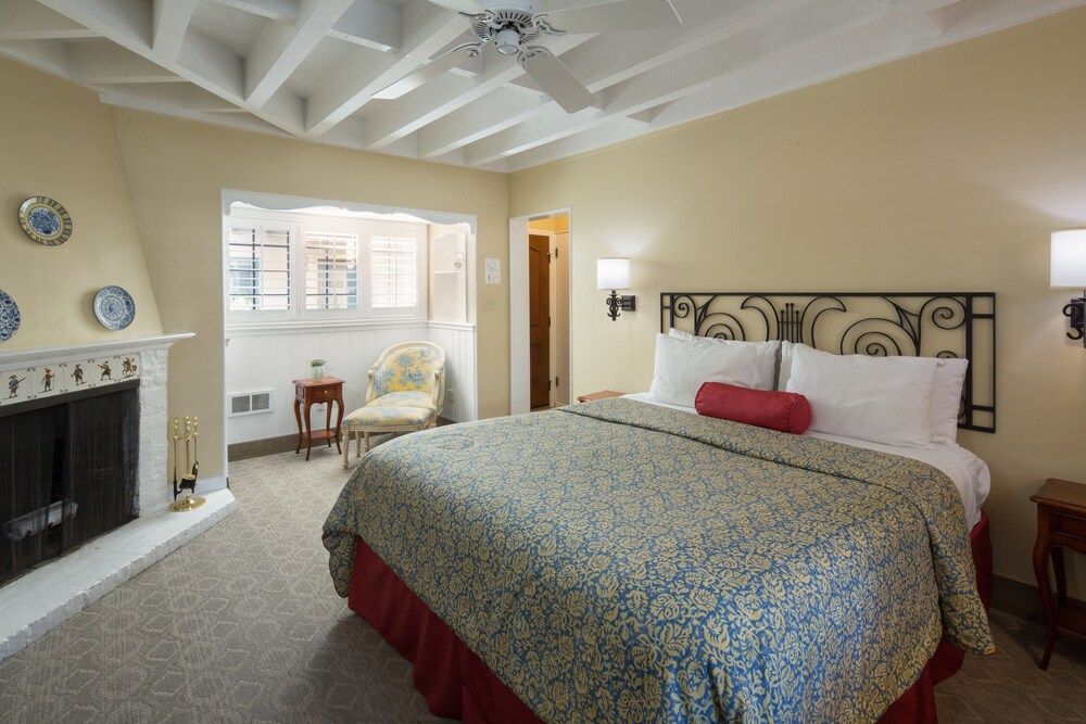 Normandy Inn - photo 9