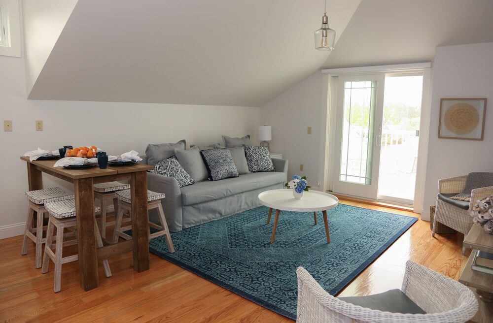 The Sea Breeze Inn - photo 40