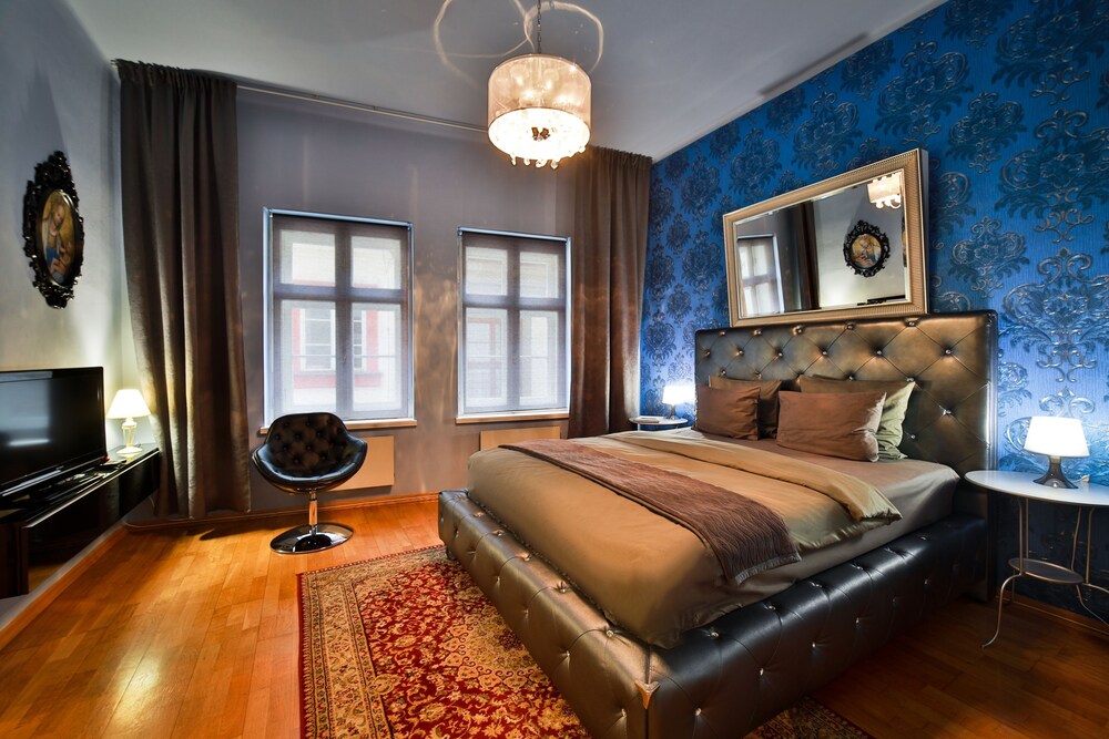 Prague Castle Questenberk Apartments — 4-Star Luxury Hotel in Prague, Czech Republic