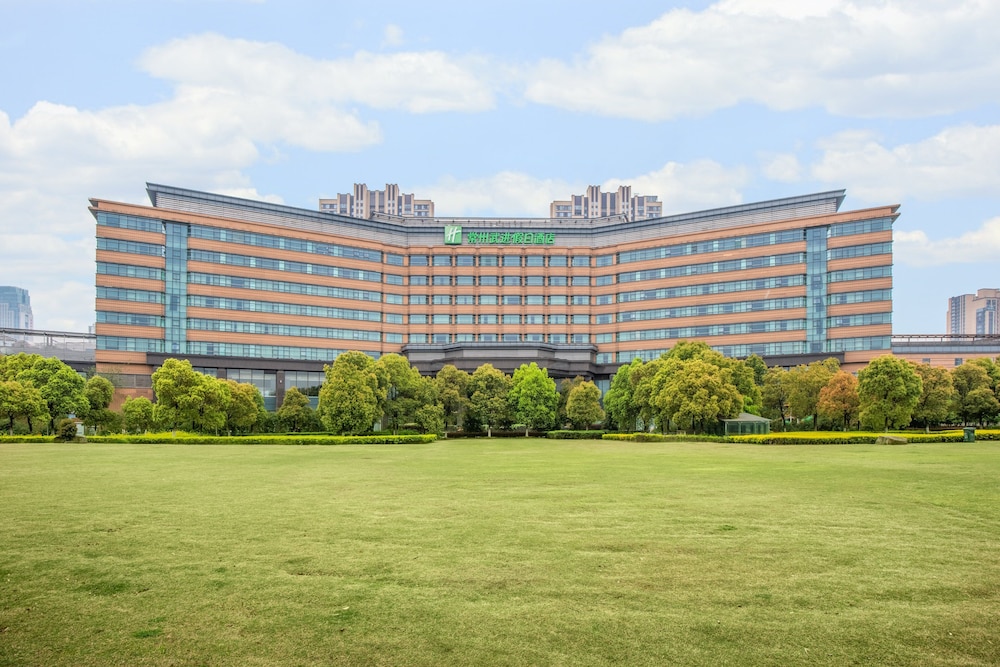 Holiday Inn Changzhou Wujin by IHG in Changzhou, People's Republic of China