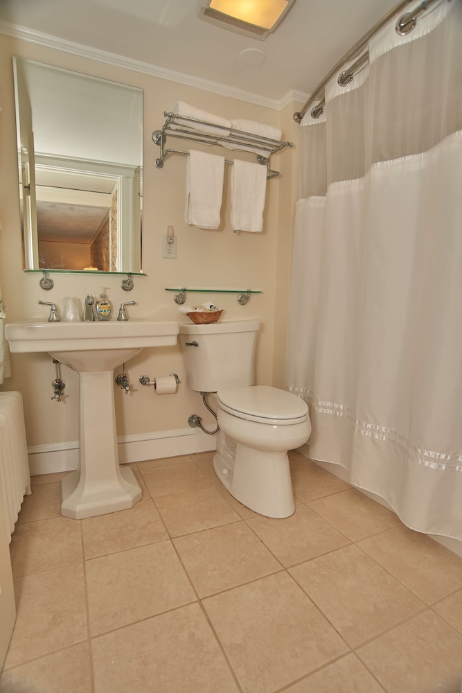 Dexter's Inn - photo 18
