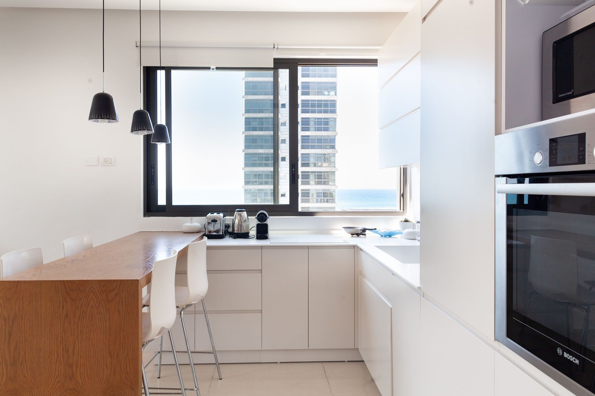 Design 3 Bdr Apartment Sea View Beach Side #TL5 — 4-Star Luxury Hotel in Tel Aviv, Israel