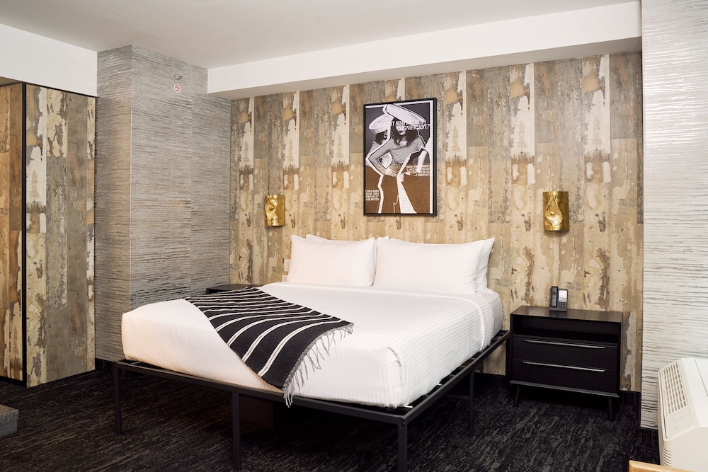 The Fidi Hotel - photo 17