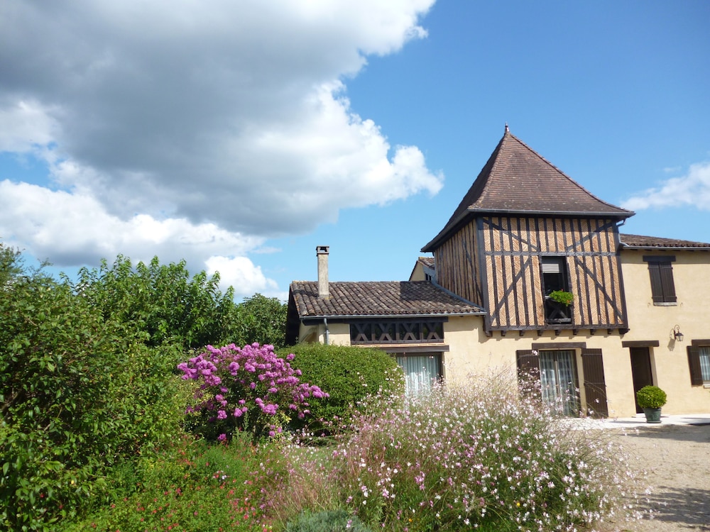 Les Sureaux - last minute hotel in Le Pizou