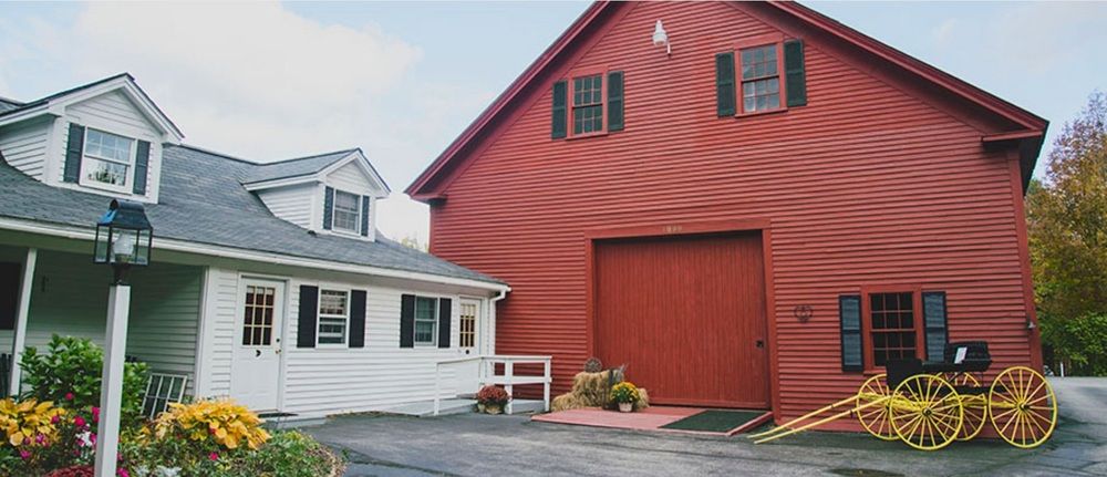 King’s Hill Inn & Barn in Paris, United States