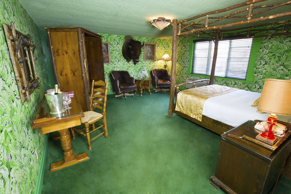 Madonna Inn - photo 53