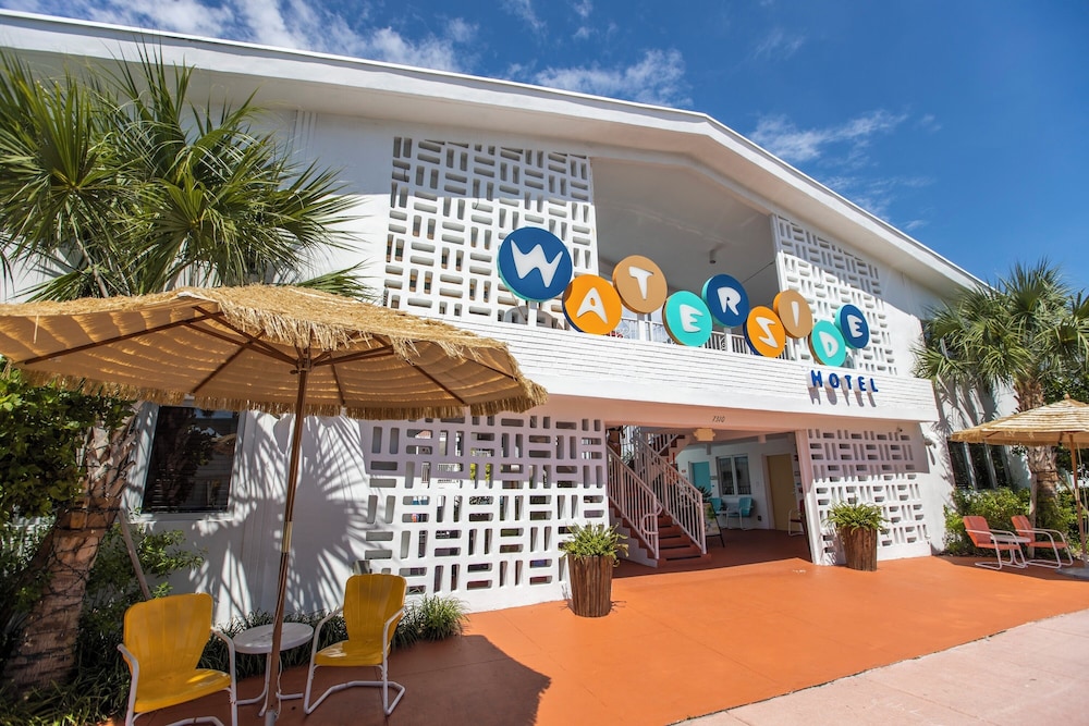 Waterside Hotel and Suites - photo 34