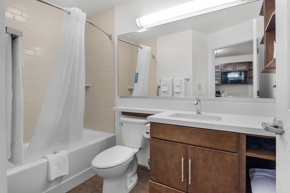 Candlewood Suites Pensacola University Area by IHG - photo 7
