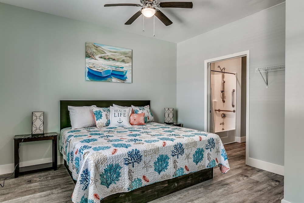 Together Resorts Cherry Grove Resort at 5405 B N Ocean Blvd - photo 21