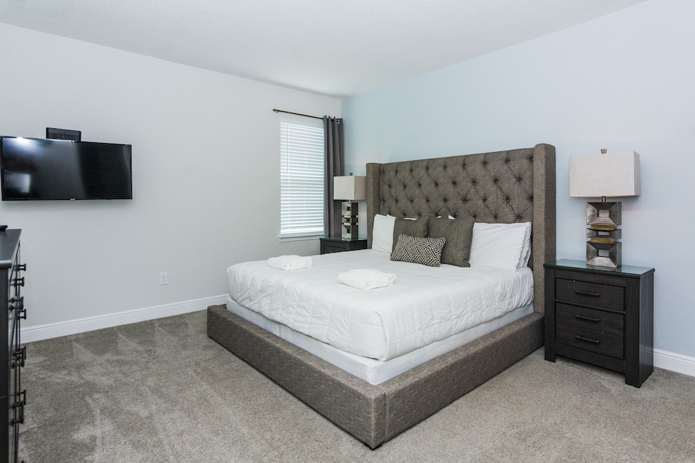 Amazing 5 Bedrooms House With Private Pool at Encore Resort - photo 21