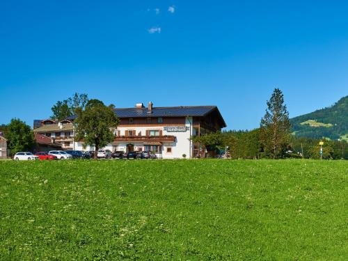 Gasthof Kohlhiasl - carbon neutral hotel in Koenigsee