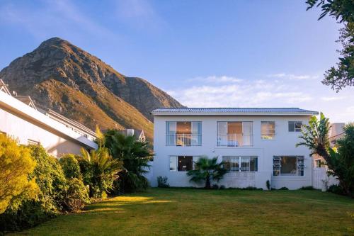 The Hermanus Family Hideaway — Hermanus