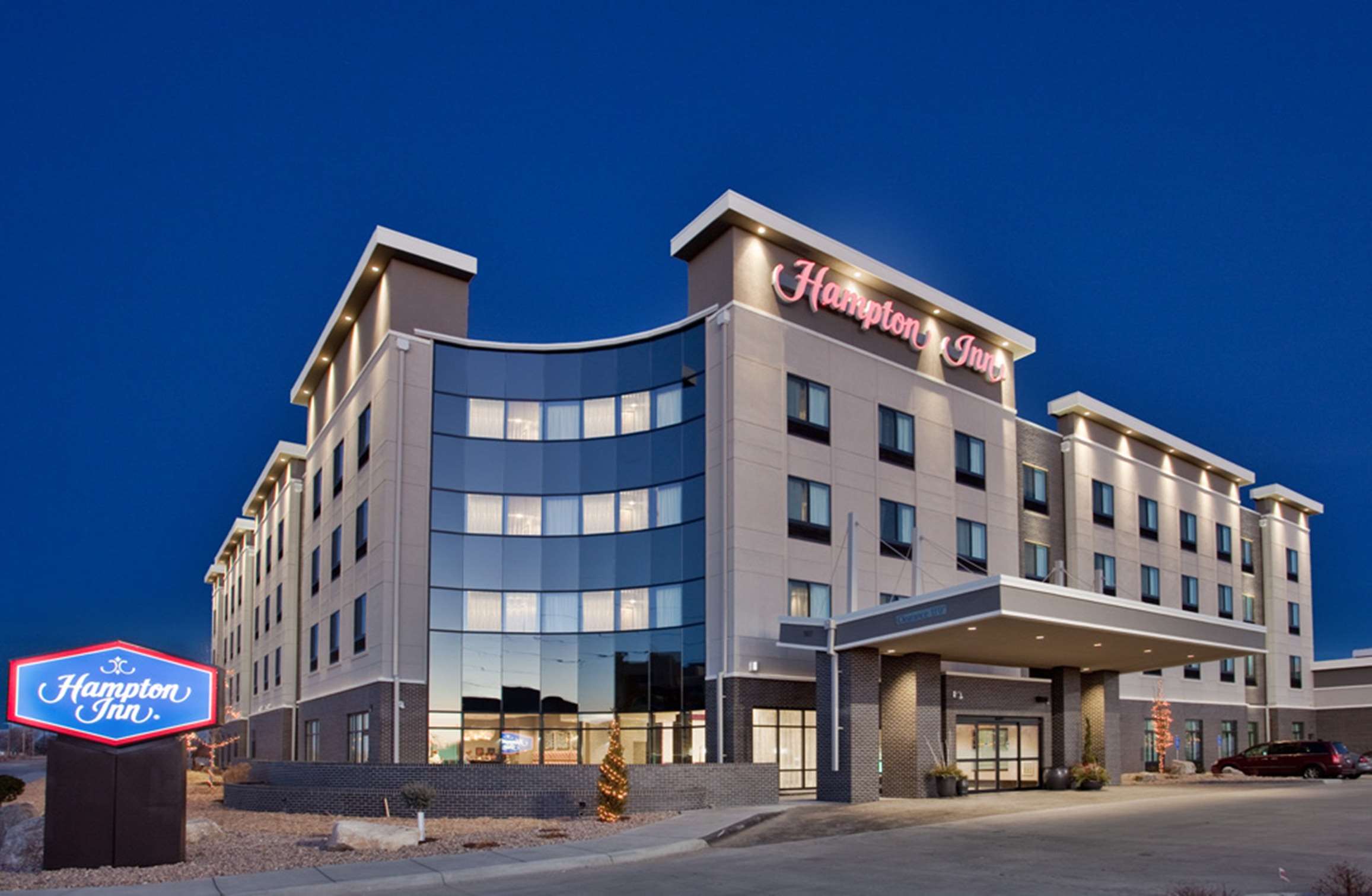 Hampton Inn Kearney - photo 2