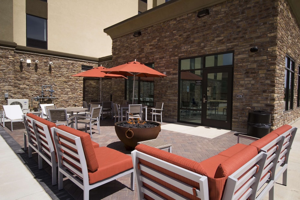 Hampton Inn Decatur Mt. Zion - photo 43