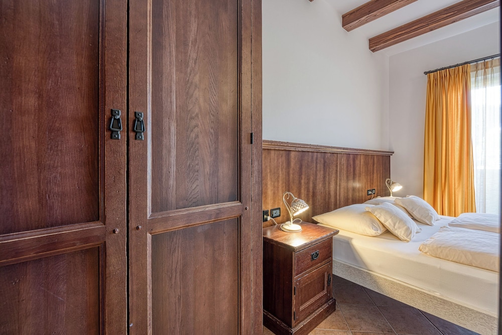Apartments Villa Marittima — 4-Star Luxury Hotel in Izola, Slovenia