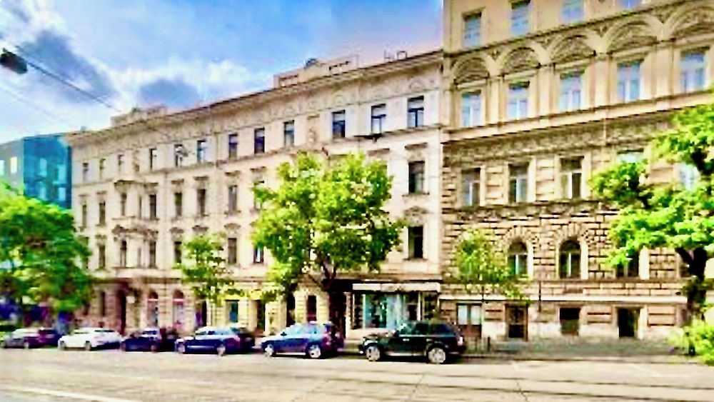 Loft Ječná 43 Prague — 4-Star Luxury Hotel in Prague, Czech Republic