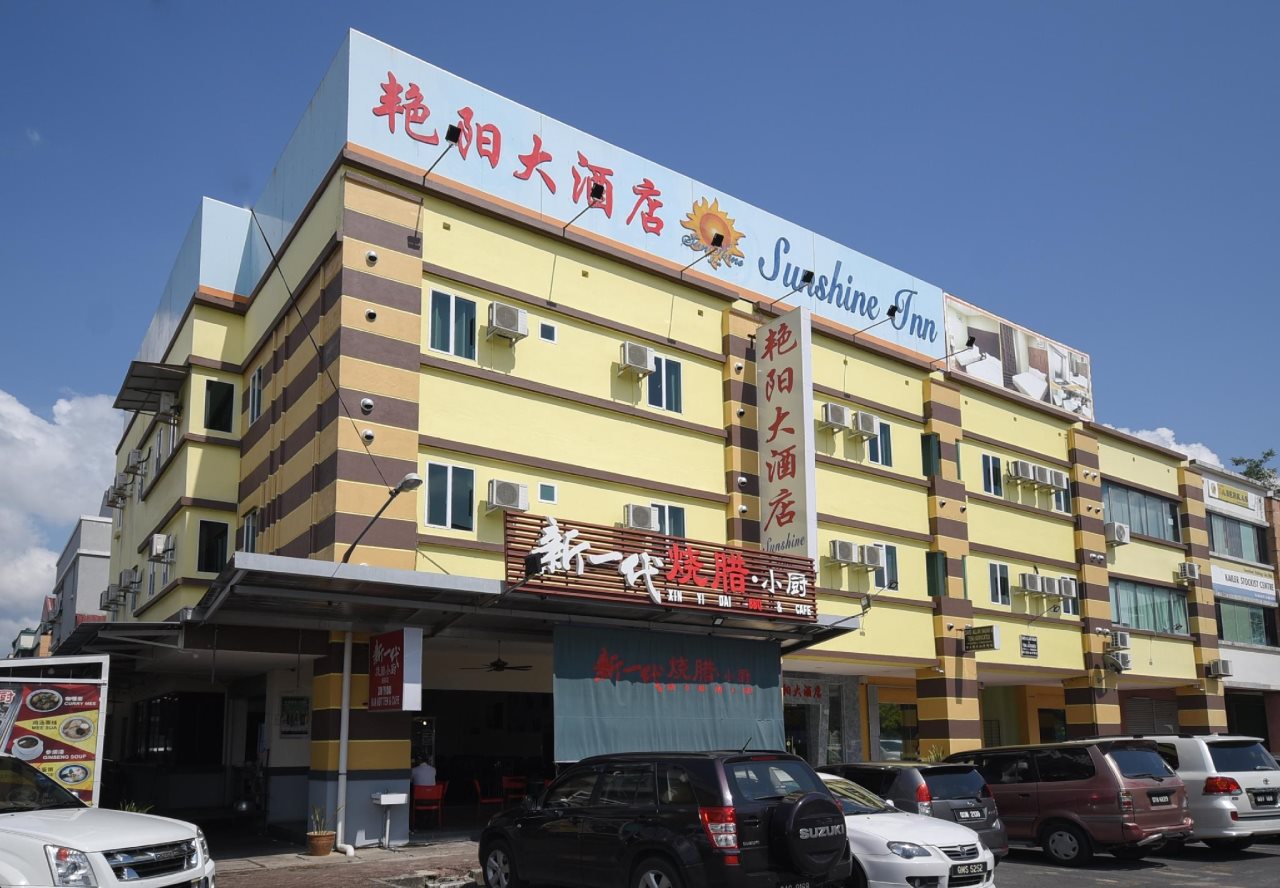 Sunshine Inn - carbon neutral hotel in Bintulu