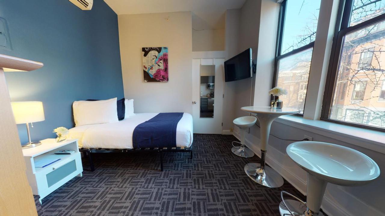 South End Studio Ideal for Boston Travelers #23