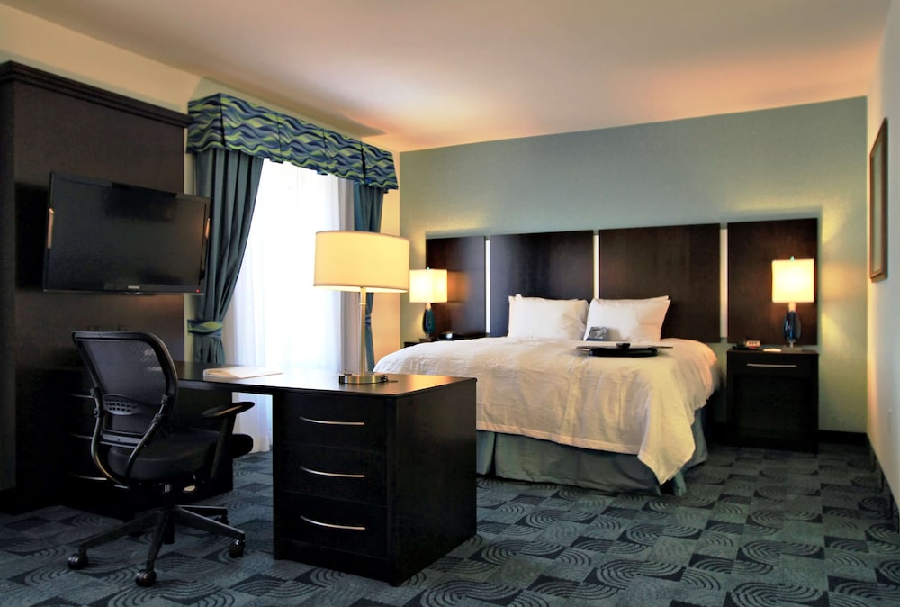 Hampton Inn & Suites Dallas Lewisville Vista Ridge Mall TX - photo 12