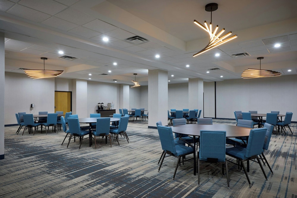 Four Points by Sheraton Englewood - photo 36