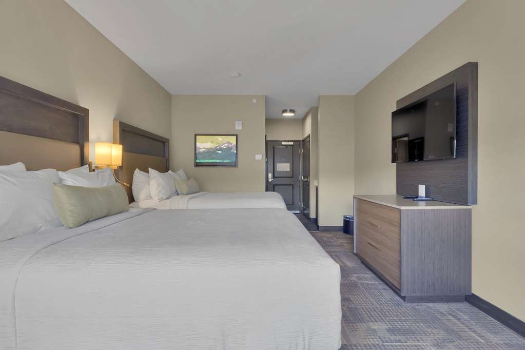 Best Western Plus Fillmore Inn & Suites - photo 23