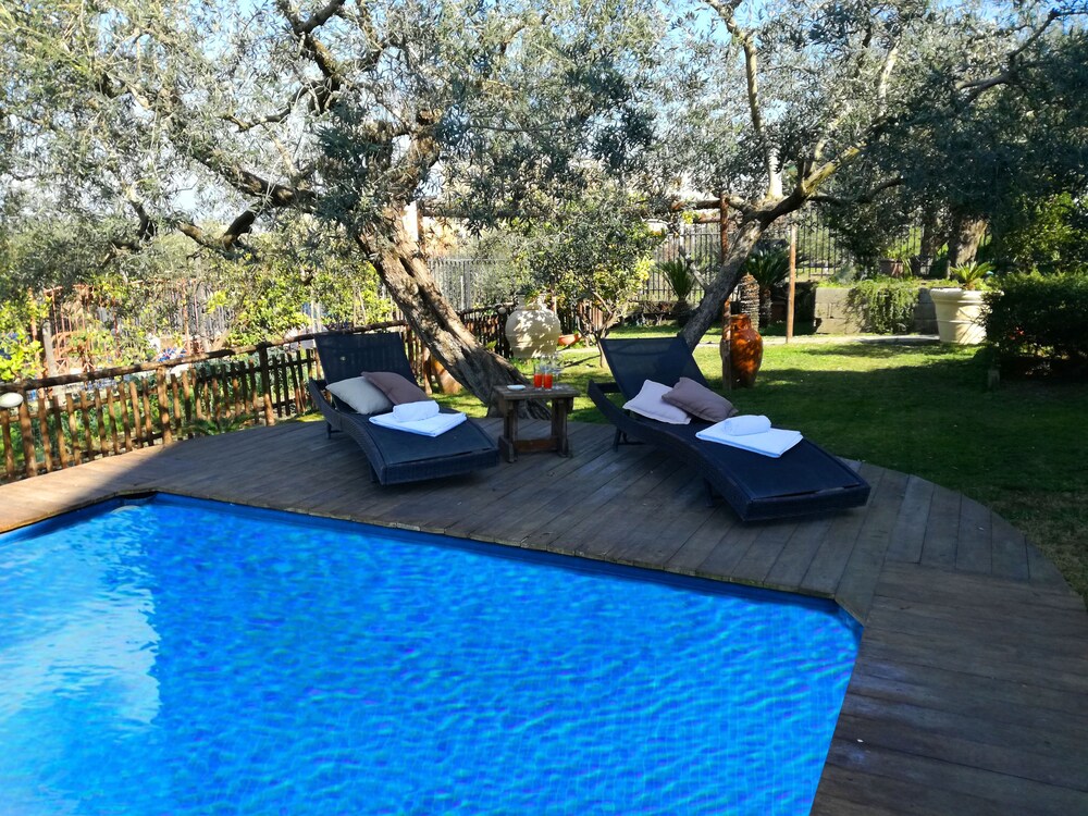 Villa C Luxury Estate — 4-Star Luxury Hotel in Sant'antonio Abate, Italy