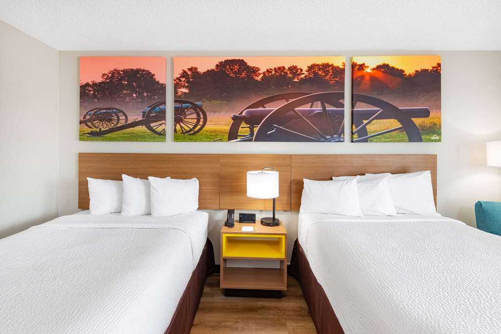 Days Inn by Wyndham Charlottesville University Area - photo 30