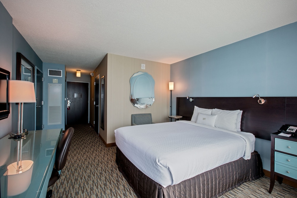 Crowne Plaza Lombard Downers Grove by IHG - photo 10