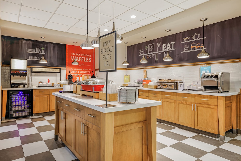 Hampton Inn & Suites Dallas Plano East - photo 40
