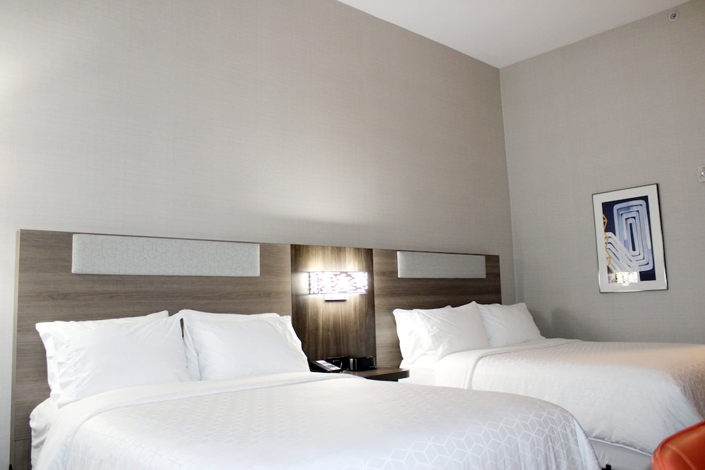 Holiday Inn Express & Suites Frazier Park by IHG - photo 14
