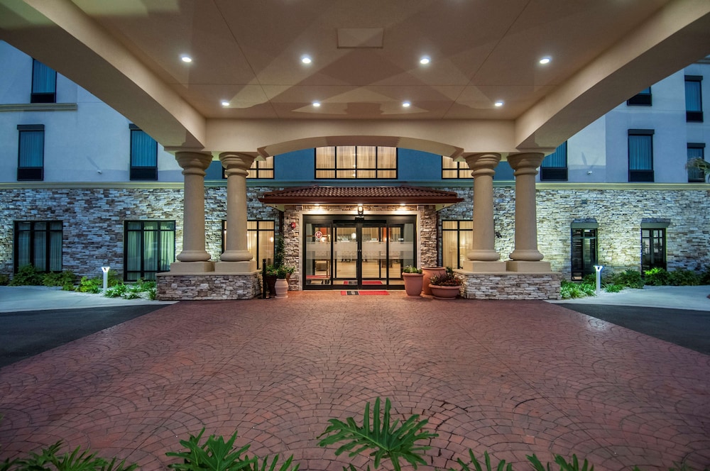 Hampton Inn & Suites Pensacola I 10 Pine Forest Road - photo 42