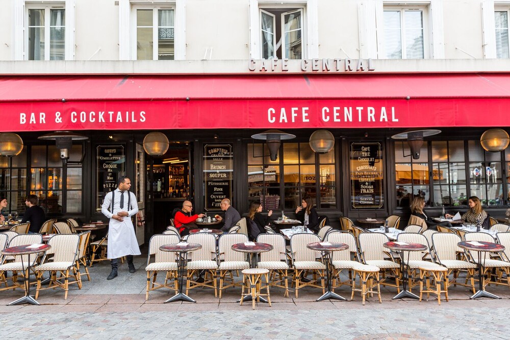 Nice studio near Eiffel Tower - carbon neutral hotel in Paris