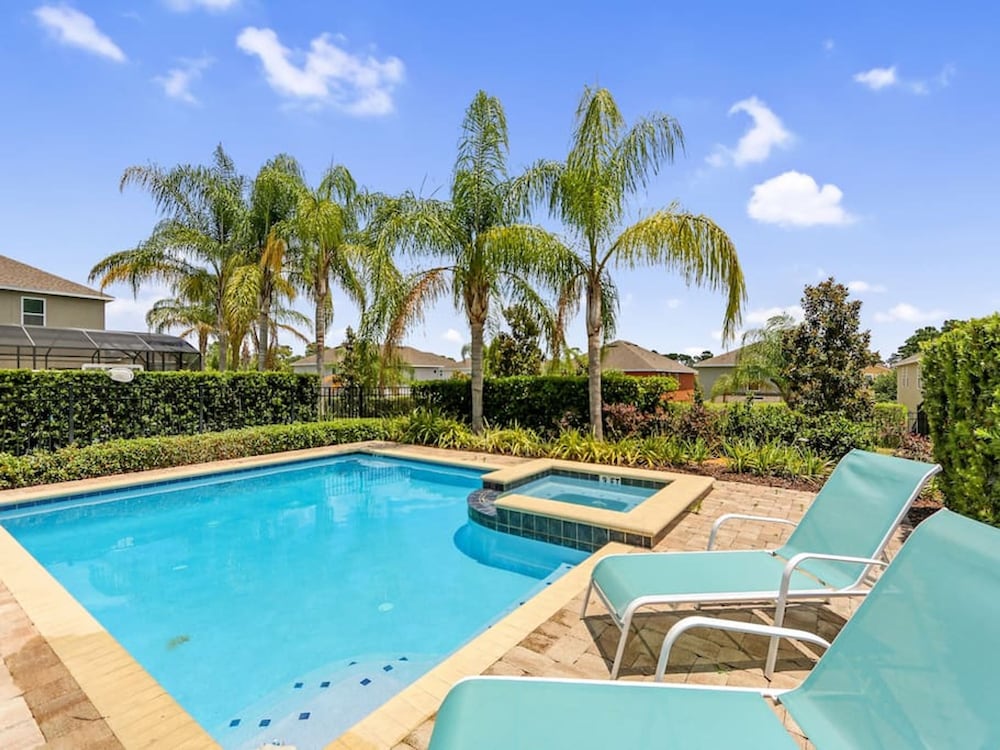 Gorgeous Remo 8 BR at Encore Resort Next to Disney - featured photo