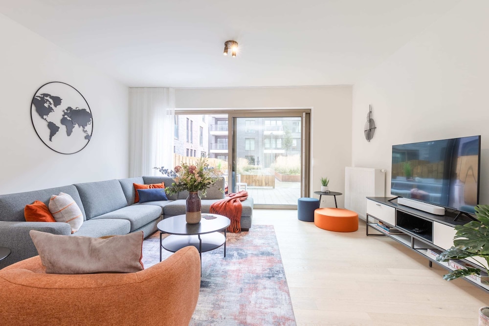 New Holiday Home With Parking Near the Beach — 4-Star Luxury Hotel in Ostend, Belgium