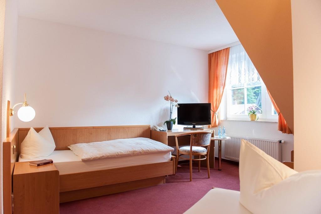 Hotel Gondelfahrt — hotel in Kurort Jonsdorf