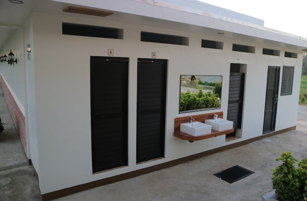 Northwood Hotel in Alaminos, Philippines