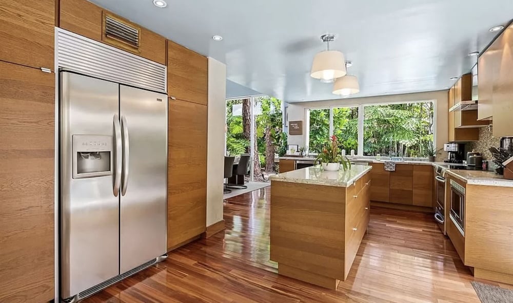 Wilton Manors Stunning Gated Oasis - photo 5