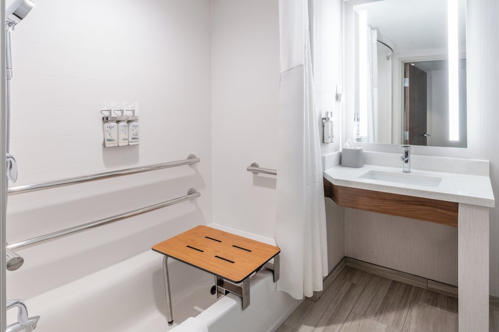 Holiday Inn Express Hotel & Suites Deadwood Gold Dust Casino - photo 29