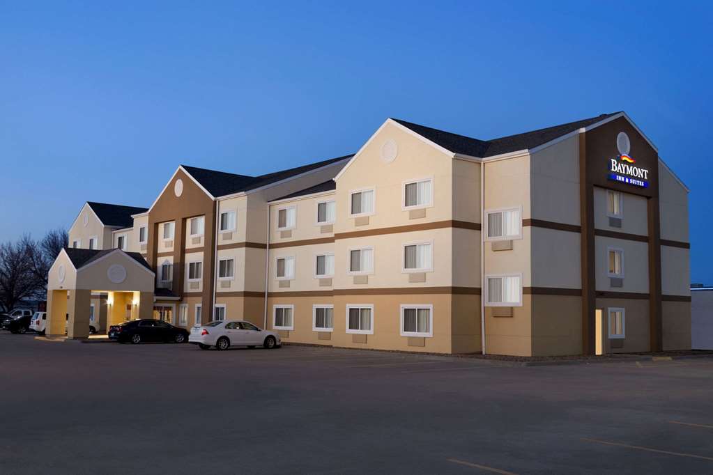 Baymont by Wyndham Salina - photo 2