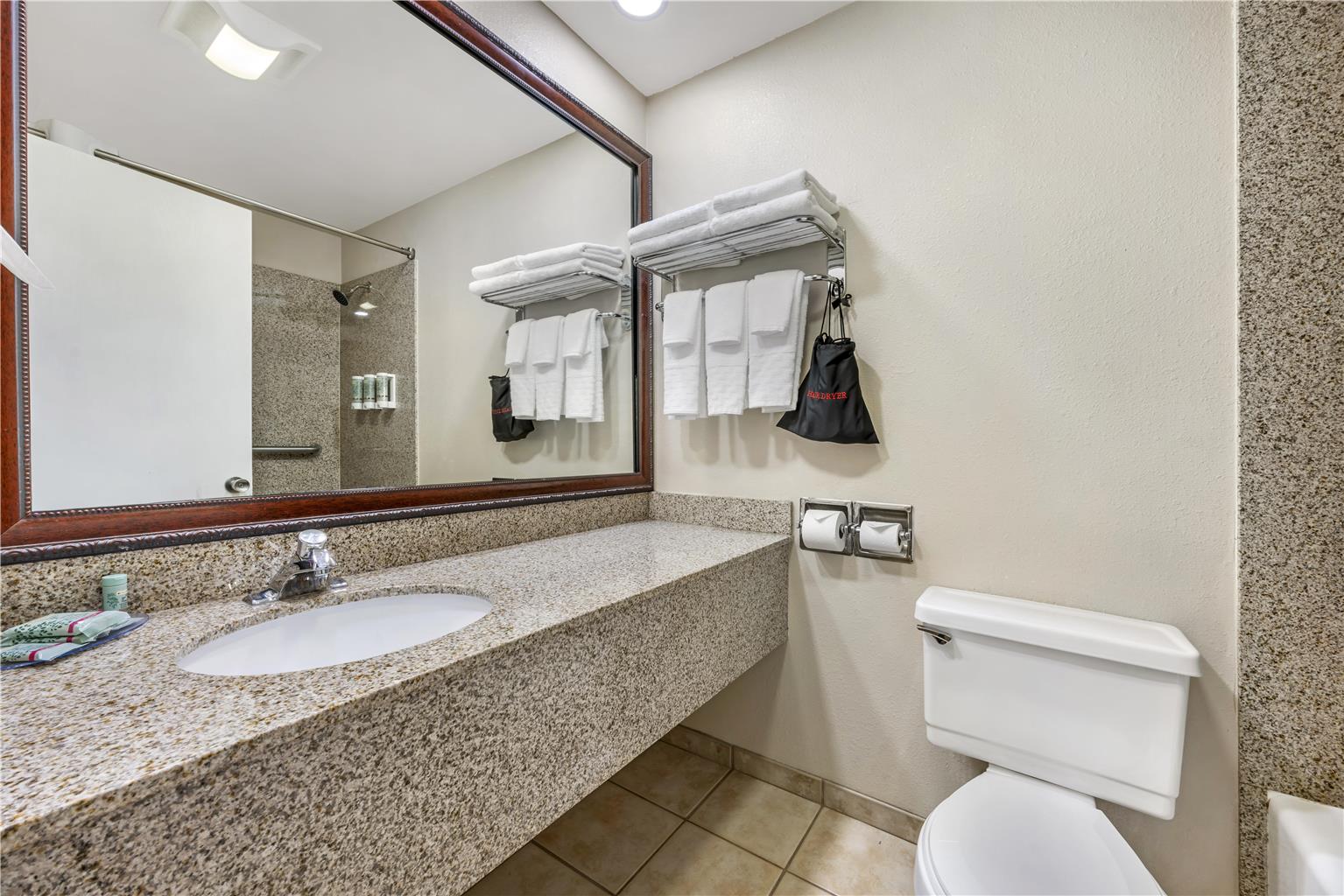 Best Western Pier Point Inn - photo 42