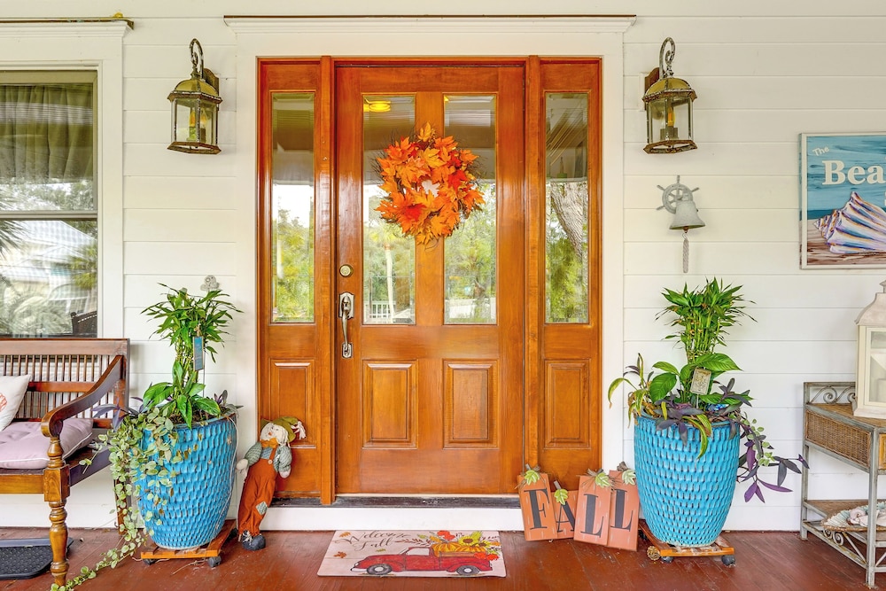 Walk to Beach: Gem w Pool & Spa in Isle of Palms - photo 35