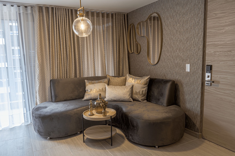 Luxury Suites Prana By Cadissa — 5-Star Luxury Hotel in Medellin, Colombia